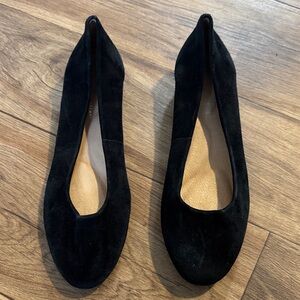ANTONIO MELANI Black Suede Flats